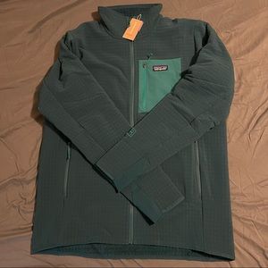 Mens Patagonia R2 TechFace Jacket-Large